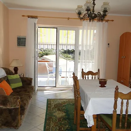 Apartment Laguna *