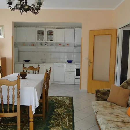 Laguna Apartment Primosten